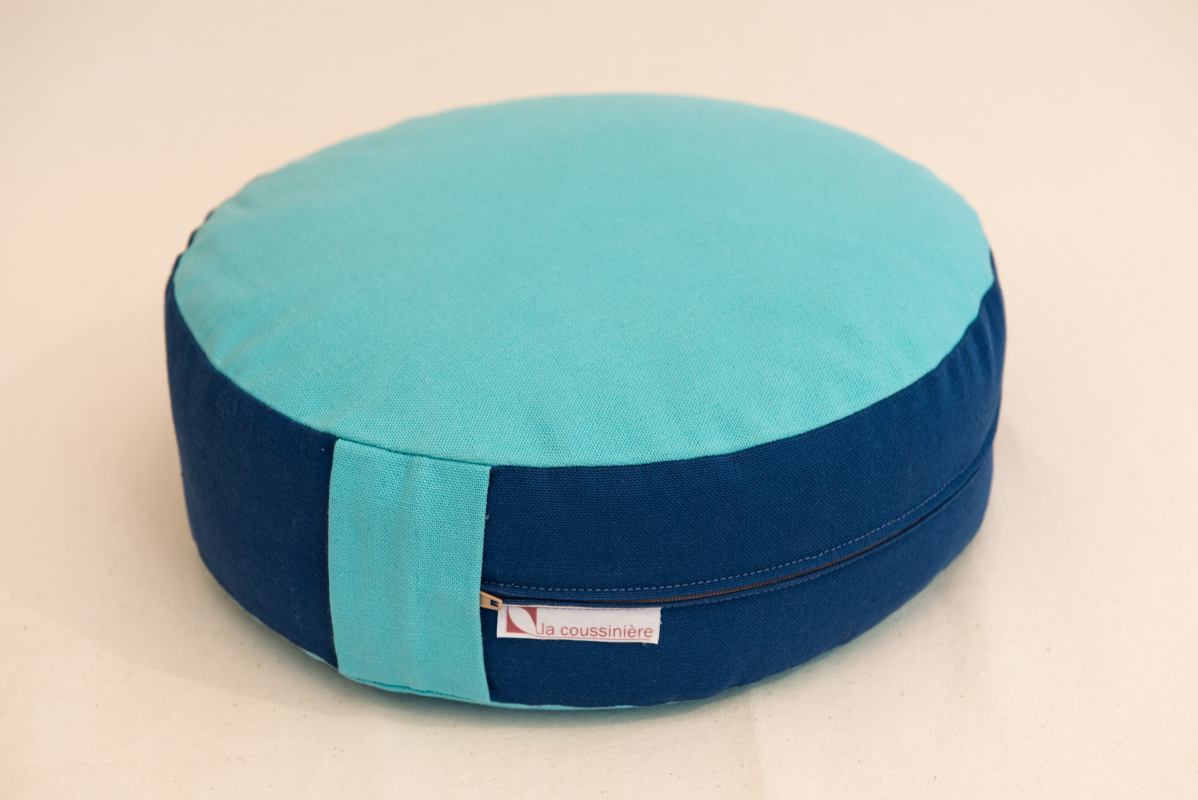 Zafu bio en petit &eacute;peautre avec housse : coussin de yoga, m&eacute;ditation ou d&eacute;coration &eacute;co-responsable